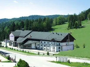 Jaworzyna Krynicka 3* 克雷尼察