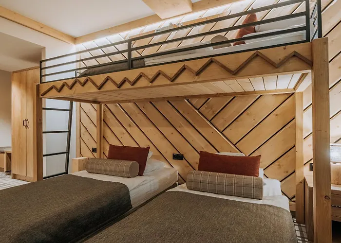 Jaworzyna Krynicka 3*